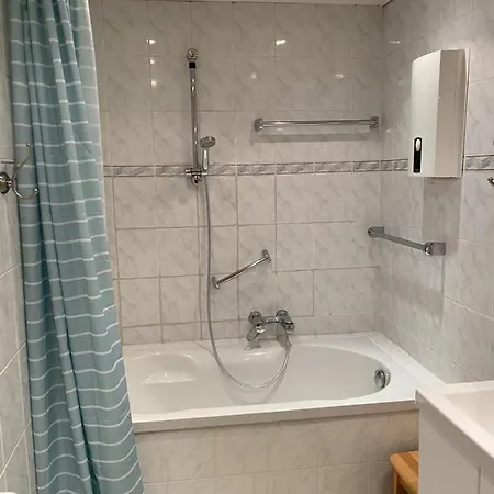 Haus Windrose Damp